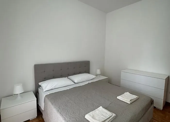 Casa Arianna * 佩萨罗